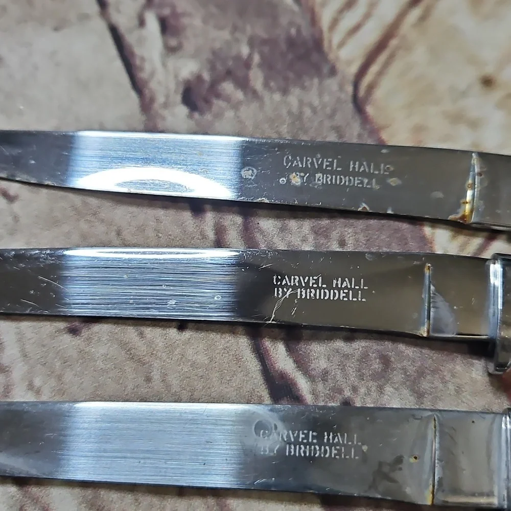 Eight Steak Knives- Vintage Carvel Hall‎ by Brindel